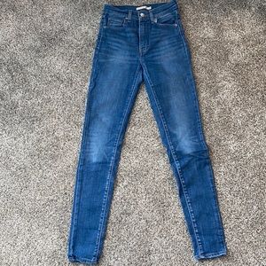 Levi Mile High Super Skinny